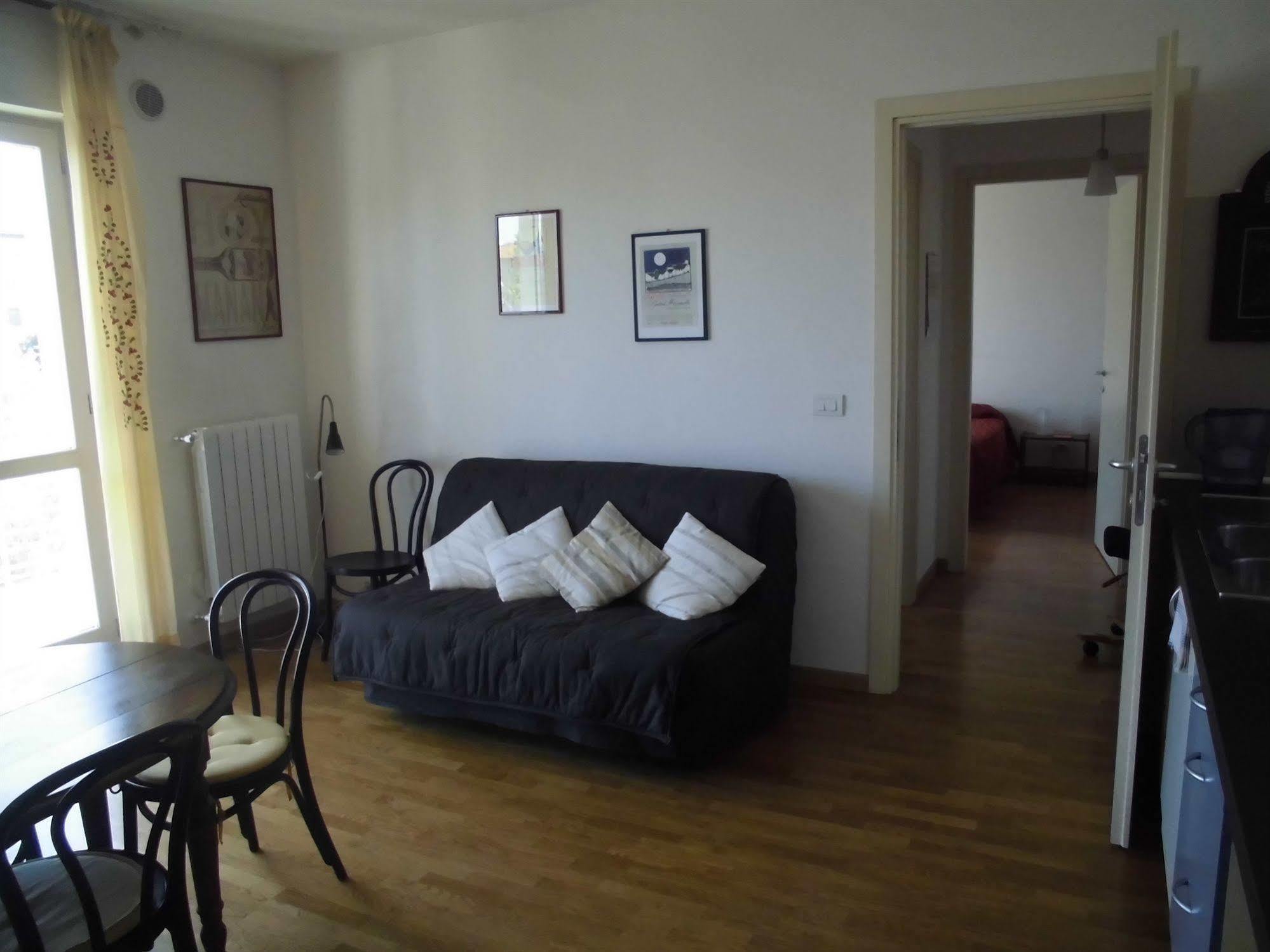 B&B Balon Turin Bagian luar foto