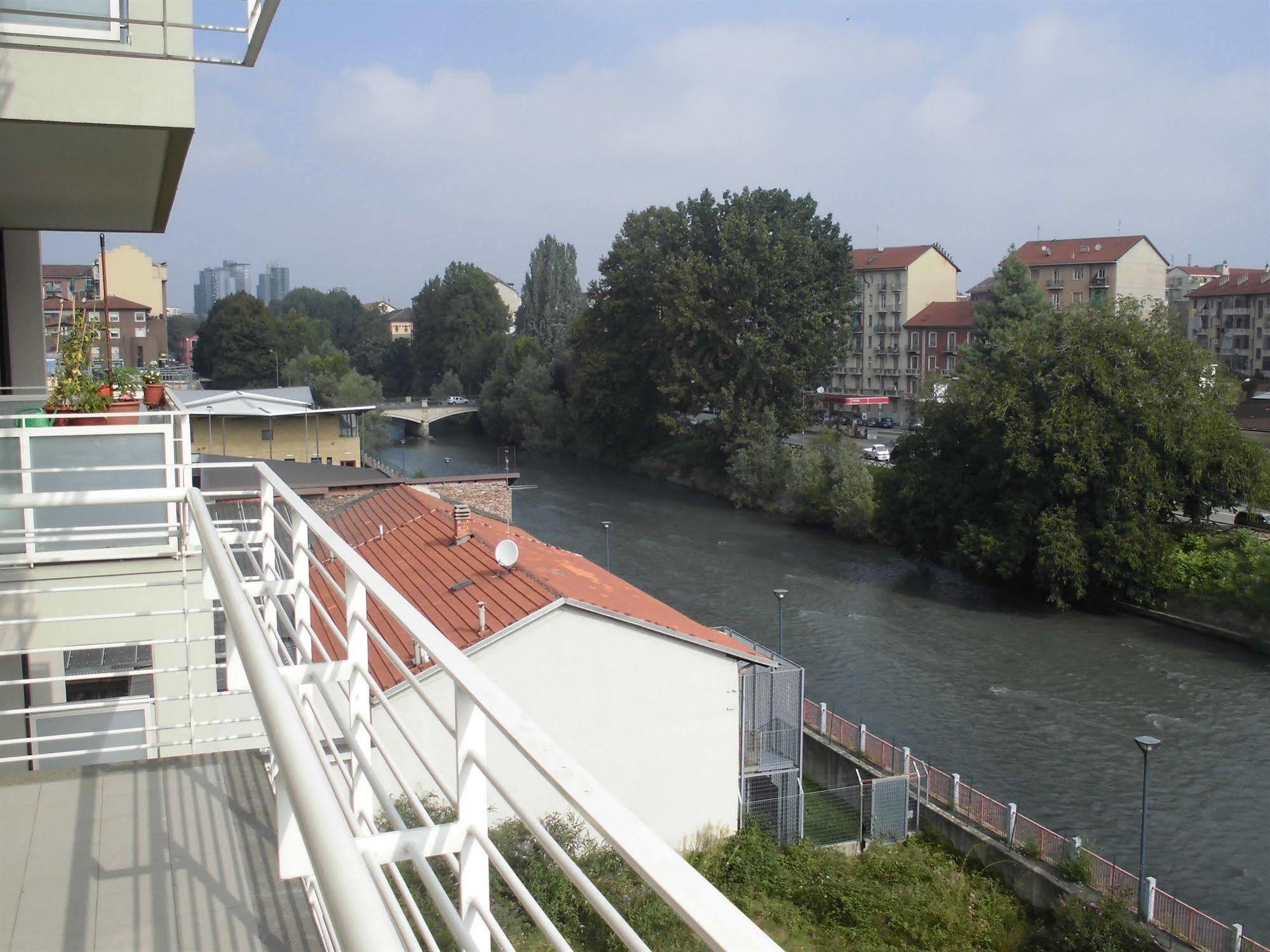 B&B Balon Turin Bagian luar foto