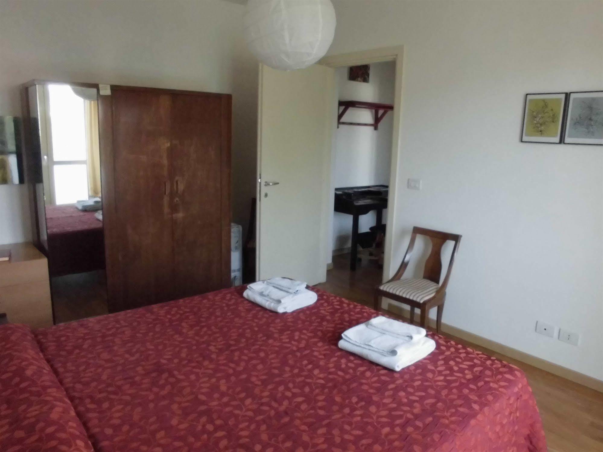 B&B Balon Turin Bagian luar foto