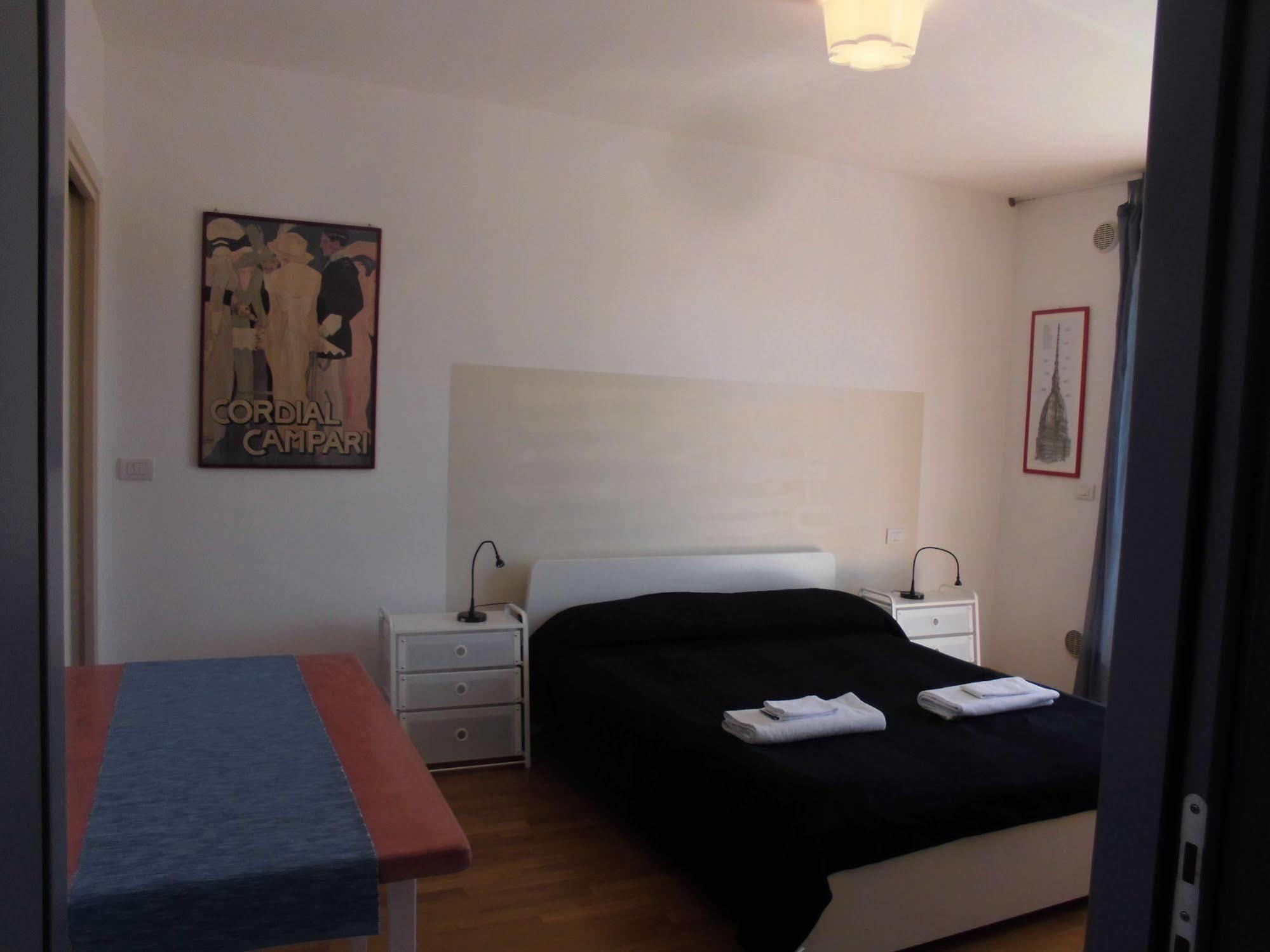 B&B Balon Turin Bagian luar foto