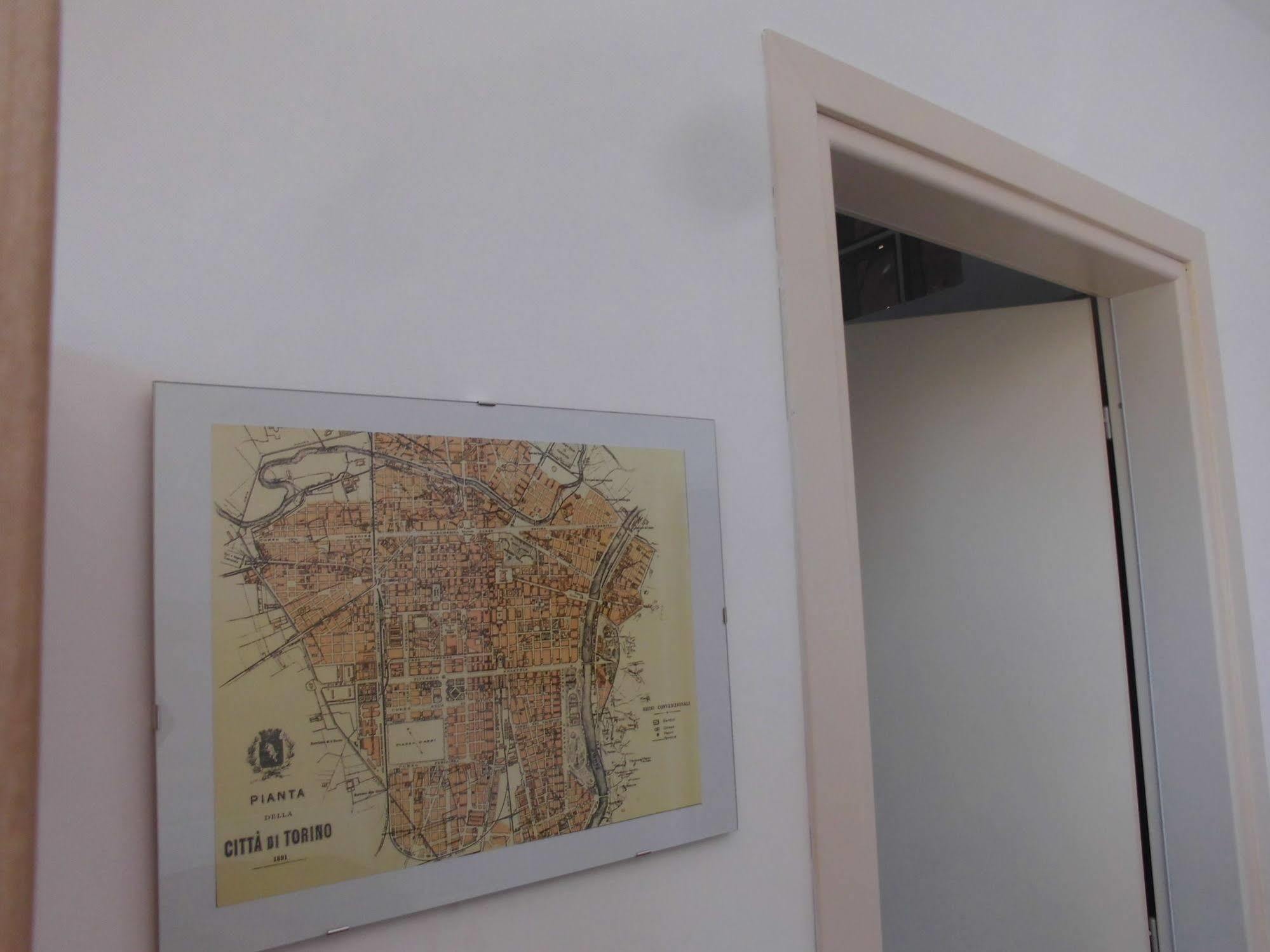 B&B Balon Turin Bagian luar foto