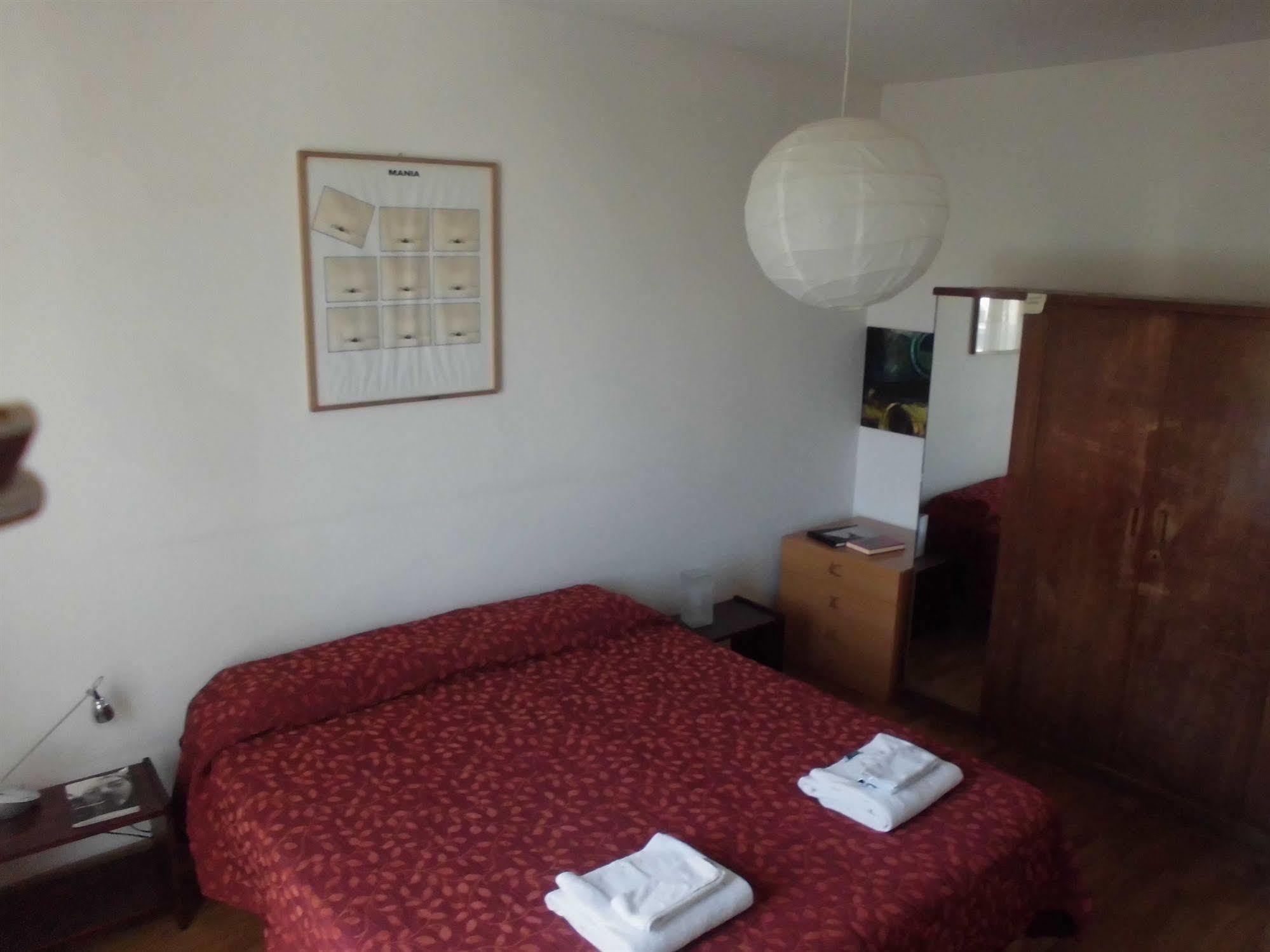 B&B Balon Turin Bagian luar foto